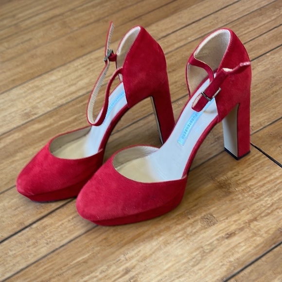 Diane Von Furstenberg Shoes - Diane Von Furstenberg crimson suede platform ankle shoes.  Size 7B